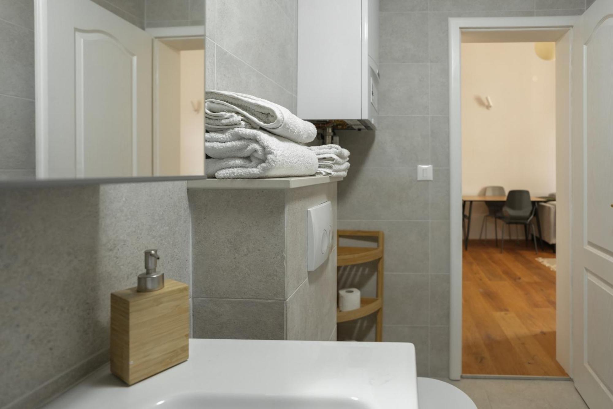 זאגרב Apartment Ludwig - Films & Movies Collection מראה חיצוני תמונה